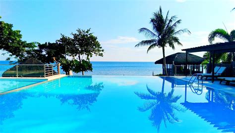 Palm Beach Resort in Laiya Batangas - The Pinoy Traveler