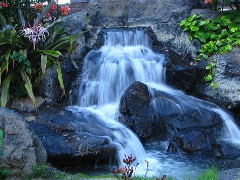 Oahu Waterfalls | Beautiful Waterfalls in Oahu, Hawaii | ILoveHawaii