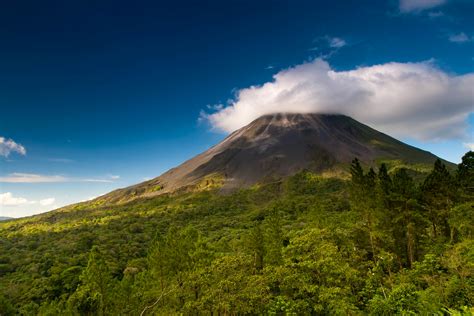 Parque Nacional Volcán Arenal travel | Costa Rica - Lonely Planet