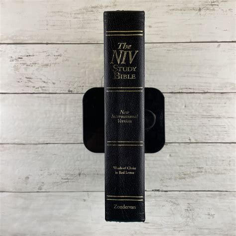 NIV Study Bible Black Bonded Leather Red Letter Chronology Zondervan ...