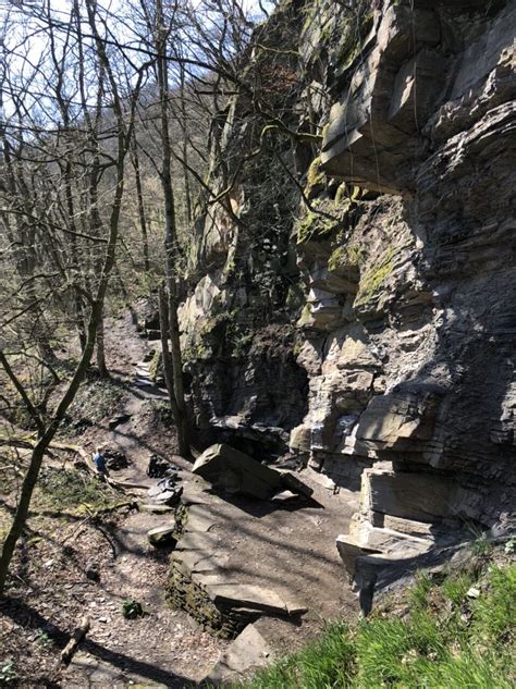 Bouldering in Avalonia - Hunting Peaks