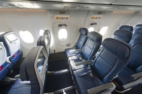 Delta Boeing 737-900 Interior, Main Cabin | Delta News Hub