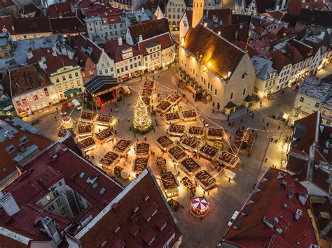 Tallinn Christmas market at Old Town Square : r/europe