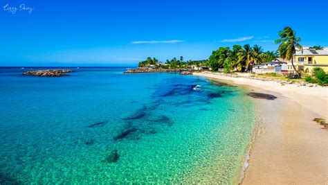 7 Beautiful Beaches of Barbados: West Coast | Lizzy Davis Photography