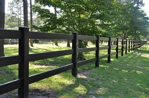 Black Horse Fence - Vinyl Fence Wholesaler | Horse fencing, Vinyl fence ...