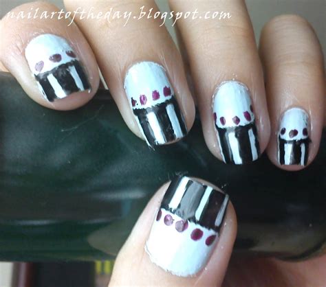 nail art of the day : Nail Art - Simple Stripes