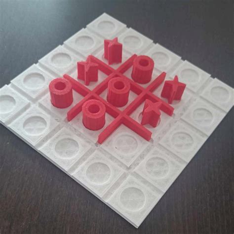 3D Printable Tic Tac Toe extreme by matthi