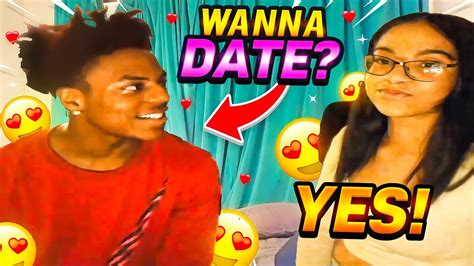 iShowSpeed Asks Dream To Be His GIRLFRIEND! - YouTube