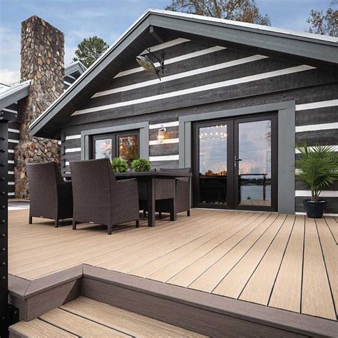 Composite Decking Colors: Choose the Right One With These 5 Tips