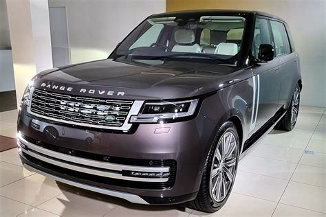 Unwrapping The 2022 Range Rover - Forbes India