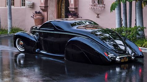 'Scrape' custom 1939 Lincoln Zephyr Coupe heading to auction