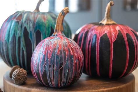 Fun Pumpkin Painting Idea: Acrylic Paint Pouring - Home Decor and Home ...