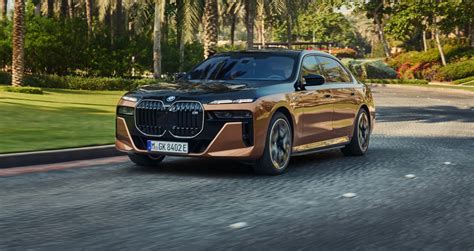 2024 BMW i7 M70 xDrive が 650 HP で登場 - JP NewsS