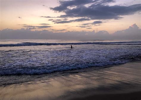 My Khe Beach - A complete Travelers Guide to Da Nang's Iconic Beach ...