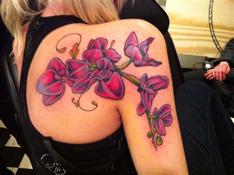 Orchid Tattoosteulugar