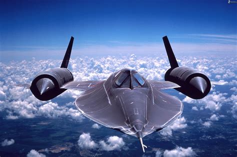 SR-71 Blackbird. Pilot story in comments. : Damnthatsinteresting