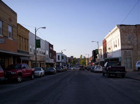 Macon, MO : Downtown Macon. photo, picture, image (Missouri) at city ...