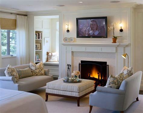 20+ Small Living Room With Fireplace Decor Ideas