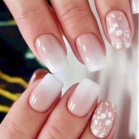 20+ Simple And Elegant Dip Powder Nails - BelleTag