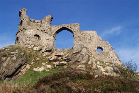 Mow Cop Castle stock photo. Image of cheshire, rocks - 13293170