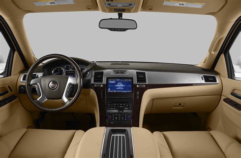 2013 Cadillac Escalade EXT - Price, Photos, Reviews & Features