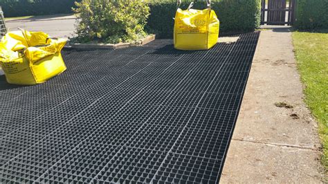 DRIVEWAY PARKING GRID ECO-FRIENDLY PLASTIC GRASS GRAVEL GRID | eBay