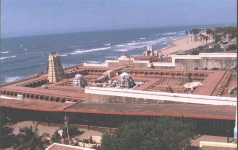 Tamil Nation - Dravidian Temple Architecture - Tiruchendur Murugan Temple