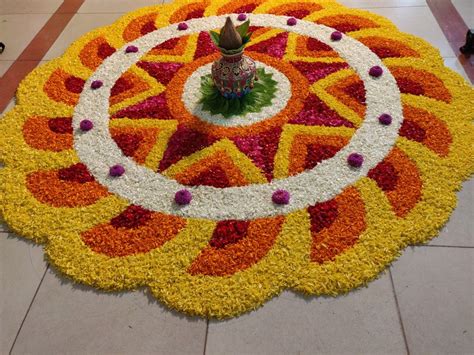 Pin by Anu on Anu Sri's Rangolis | Simple flower rangoli, Flower ...