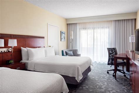 Courtyard by Marriott Denver Stapleton | Luxury 3 Star Hotel