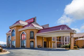 brevard nc hotels pet friendly - Annemarie Shank