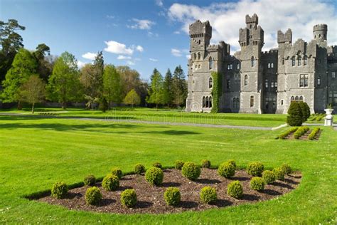 Ashford castle and gardens stock image. Image of landscape - 19276281