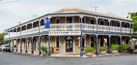 GRAFTON FAMILY HOTEL ON OFFER - PubTIC