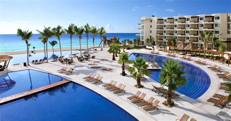 Dreams Riviera Cancun Resort & Spa in Cancun, Mexico - All Inclusive Deals