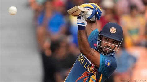 Sri Lanka Cricket suspends Gunathilaka amid sex charges – DW – 11/07/2022