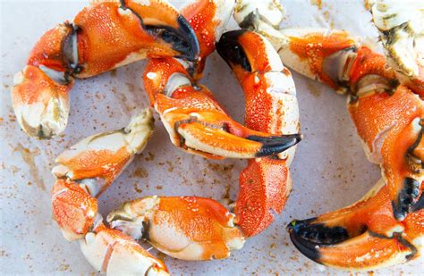 Jonah Crab Claws -Because Seafood makes you smile!