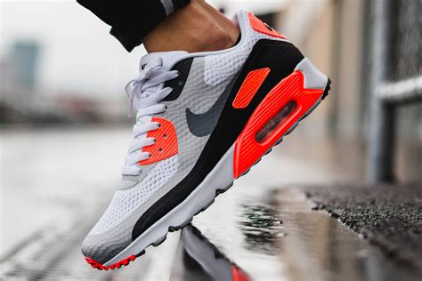 Nike Air Max 90 Ultra Essential ‘Infrared’ | Kickspotting