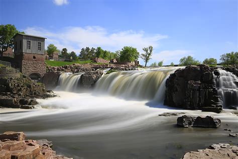 Falls Park, Sioux Falls, South Dakota - Thru Our Eyes Photography ...