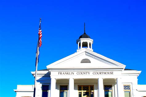 Around Roanoke, VA (A Daily Photo Blog): Franklin County Courthouse