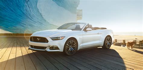 2015 Ford Mustang Convertible Looks Flashy in Oxford Black and White ...