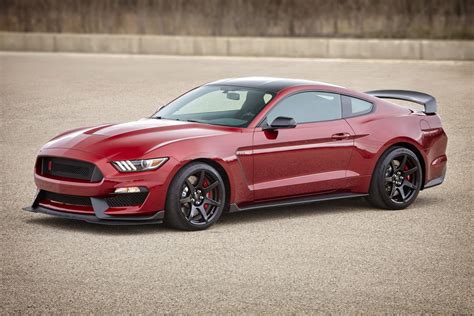 2017 Mustang Shelby GT350: First Pics of New Colors Are Mind-Blowing ...