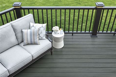 Reserve Decking Collection | Composite Decking | TimberTech