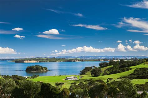 Auckland Highlights with Wine Tasting at Waiheke Island Combination ...