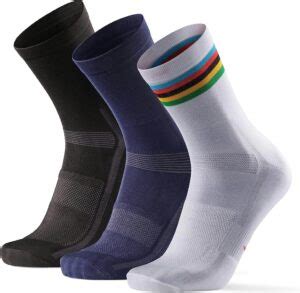 Best Funky cycling socks:Top 9 comfortable cycling socks - Daily Tips ...