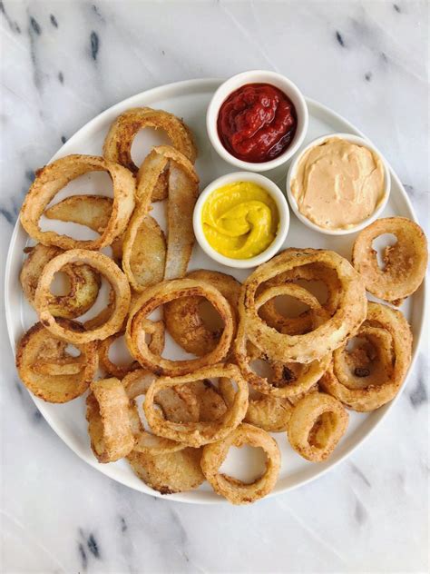 Healthy Stovetop Vegan Onion Rings - rachLmansfield