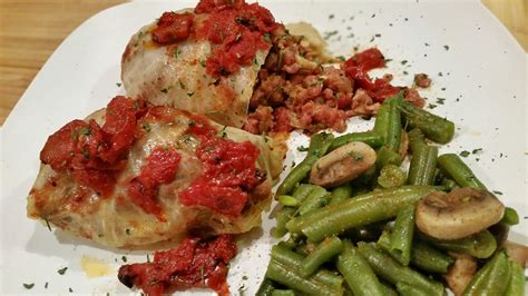 37 Cooks: Cajun Cabbage Rolls