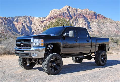 🔥 [90+] Lifted Chevy Truck Wallpapers | WallpaperSafari