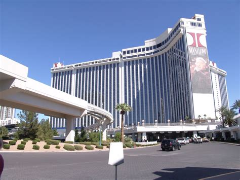 File:Las Vegas Hilton Hotel.jpg - Wikipedia