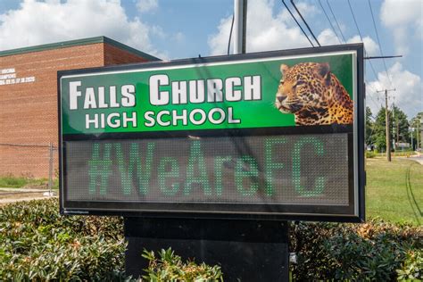 Falls Church High School, Rankings & Reviews - Homes.com