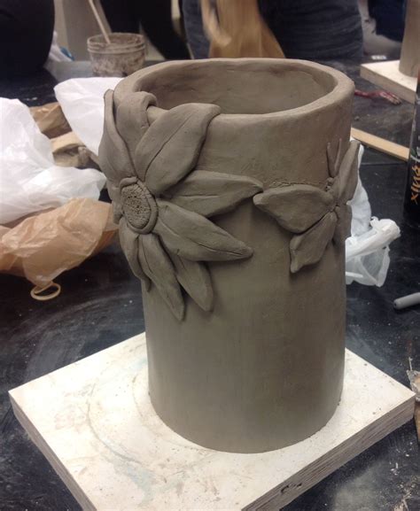 Coil construction, Intro to Ceramics. | High school Ceramic lessons ...