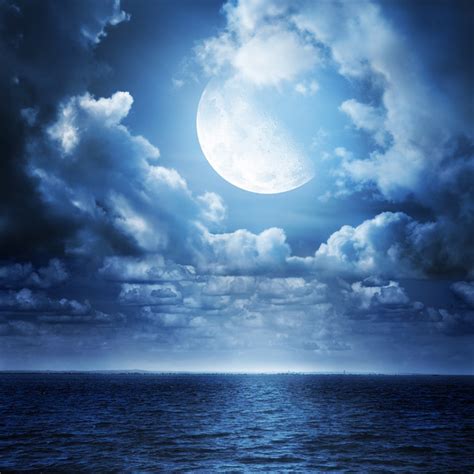 🔥 [40+] Moon Over Ocean Wallpapers | WallpaperSafari